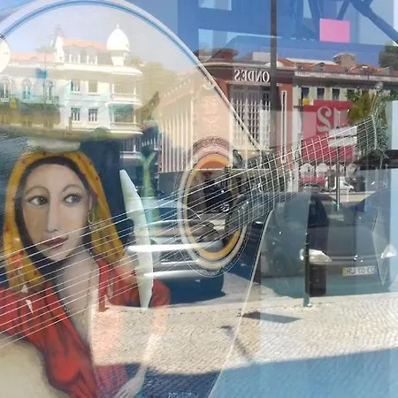 Daire Historical Flat Design *