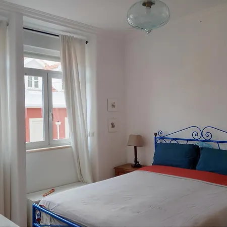 Historical Flat Design Apartamento